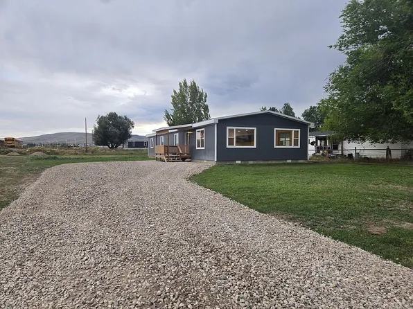 55 Western Ave, Lander, WY 82520