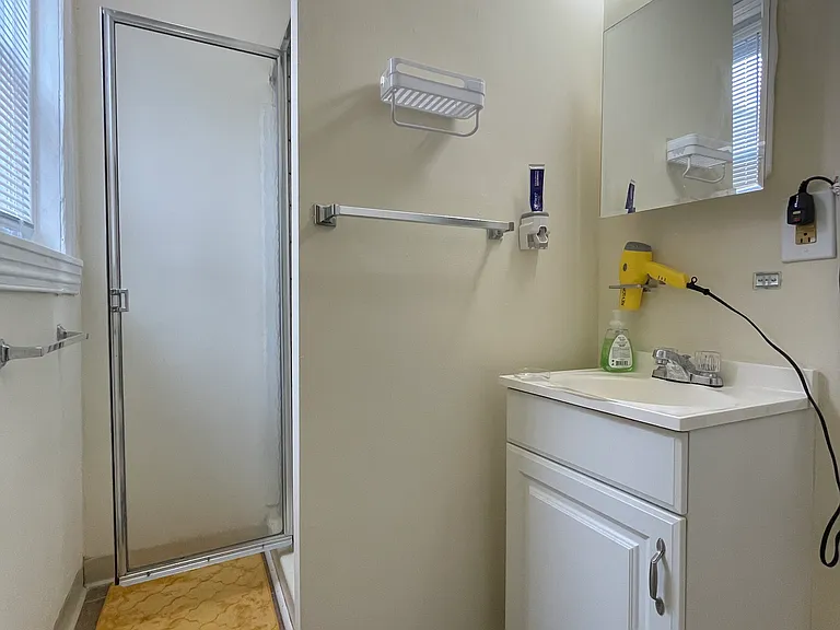 805 N Franklin St #2 — Photo 8