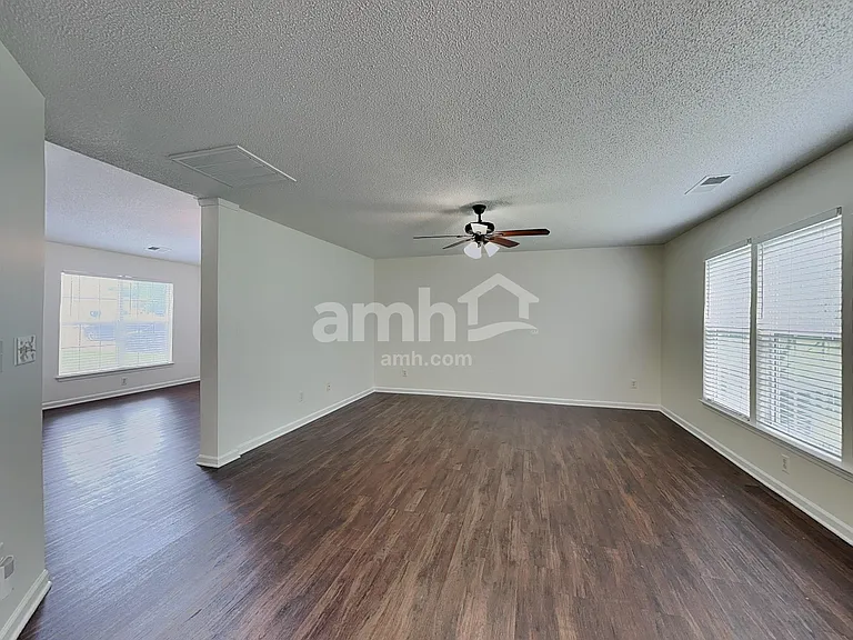 1079 Chapel Creek Rd SW — Photo 7