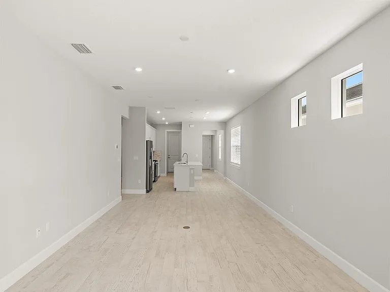4501 Nautilus Cir — Photo 13