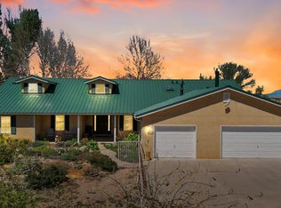 275 Del Norte Ct, Bosque Farms, NM 87068