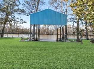 20845 Henry Rd, Springfield, LA 70462