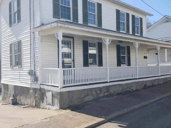 89 Coal St, Plymouth, PA 18651
