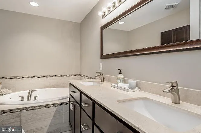 21409 Falling Rock Ter
