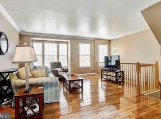 65 Two Rivers Dr, Edgewater, MD 21037