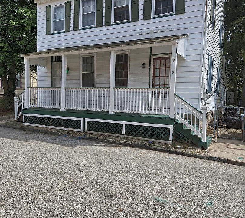 1st image of 8 Church St #10