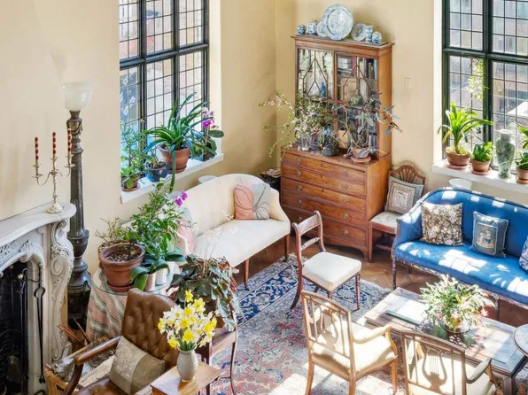 11 East 73rd Street image 7 of 17