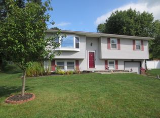 54 Carroll Dr, Wappingers Falls, NY 12590