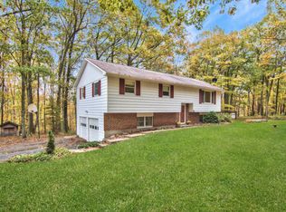 3 Thunderbird Trl, Tunkhannock, PA 18657
