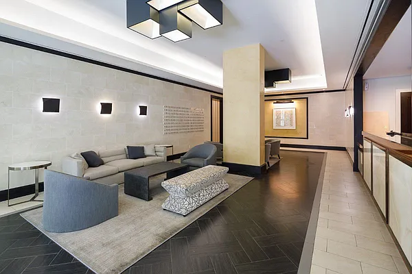 Rented by Level Group | media 19