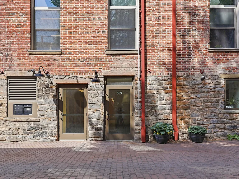 509 Bogart Pl #203 — Photo 30
