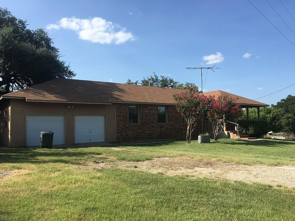 1st image of 502 Acorn Ln