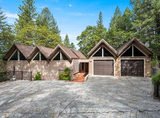 1942 Blue Bell Ct, Cool, CA 95614