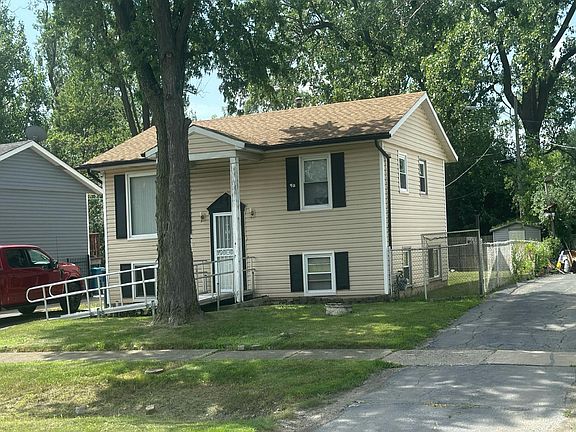 2nd image of 2171 Spaulding Ave