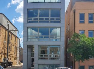 2745 N Ashland Ave, Chicago, IL 60614