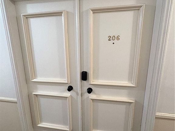 2nd image of 5625 N Sumner Way #206