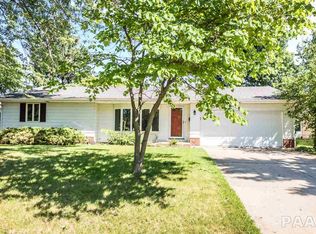 6511 N Parkview Ter, Peoria, IL