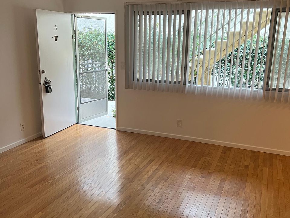 1st image of 1134 10th St #5-D