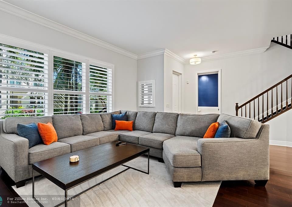 Wilton Station Res Condominiums 2633 NE 14th Ave Fort Lauderdale FL