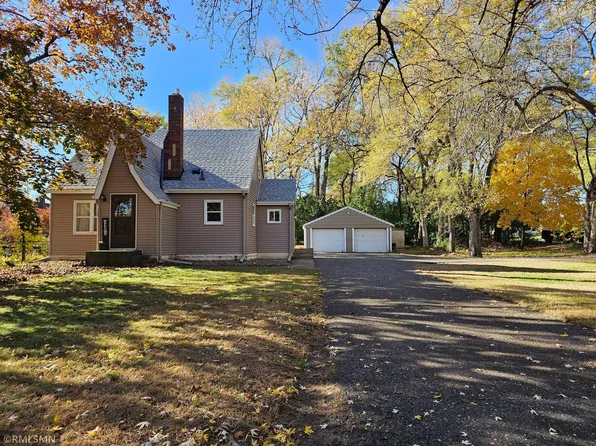 2665 Lake Shore Ave, Saint Paul, MN 55117