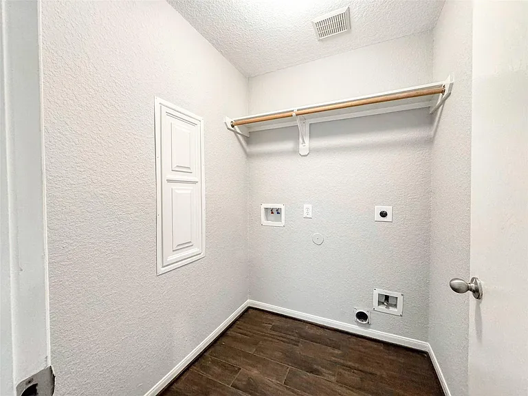 13327 Belvedere Park Ct — Photo 27