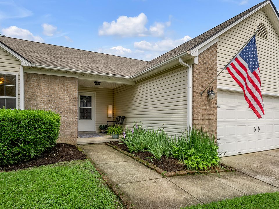 1st image of 441 Lemon Drop Ln