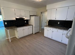 7313 Capulin Rd NE, Albuquerque, NM 87109