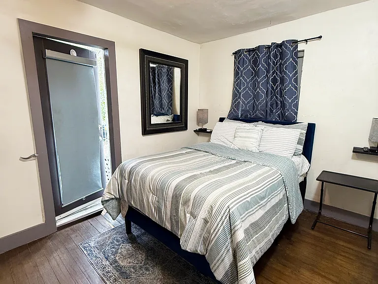 19 NW 51st St #1 — Photo 8
