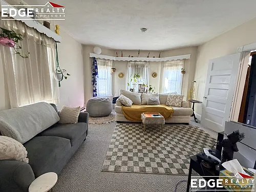 20 Brackett St #1 Photo 1