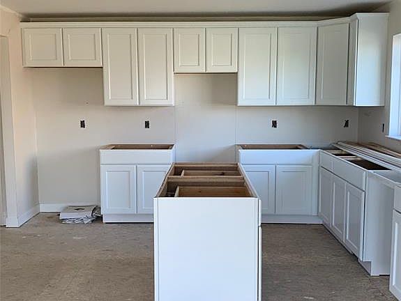 3rd image of 51656 N Enclave Dr