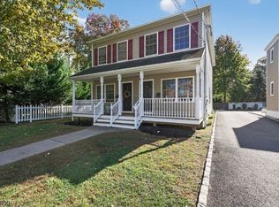 6 Howell St, Madison, NJ 07940