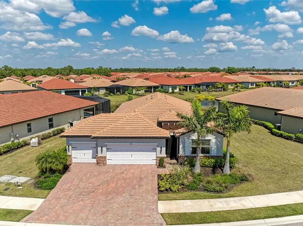 628 Maraviya Blvd, Nokomis, FL 34275