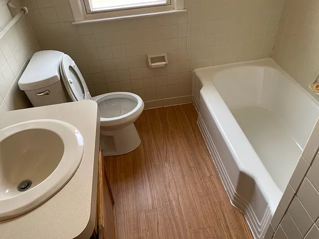 3 bed, 970 sqft, $1,599 — Photo 4