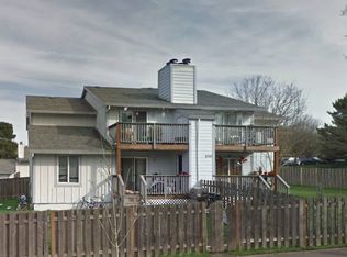 9700 SW Prairie Ter APT C, Beaverton, OR 97008