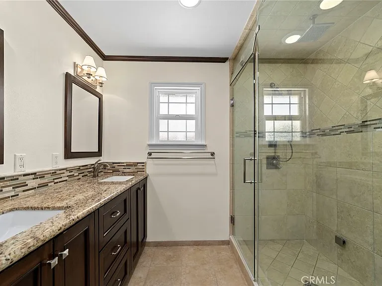 963 E Meda Ave — Photo 20