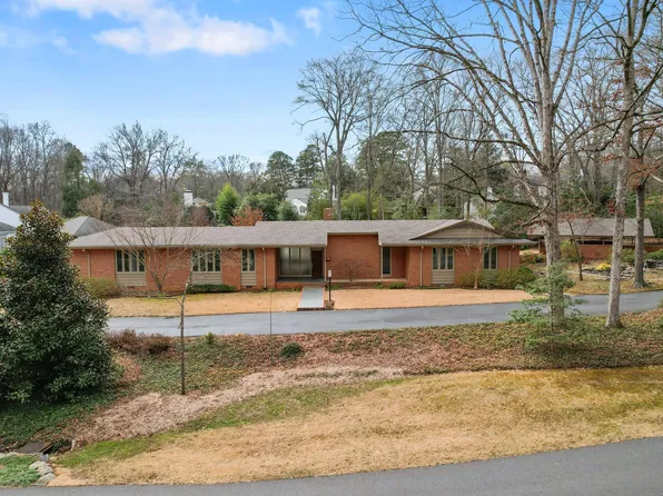 1013 Glendalyn Cir, Spartanburg, SC 29302