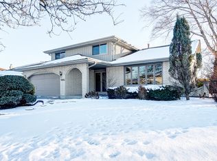 8831 172nd St, Tinley Park, IL 60487
