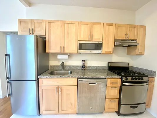 Rented by Corcoran | media 11