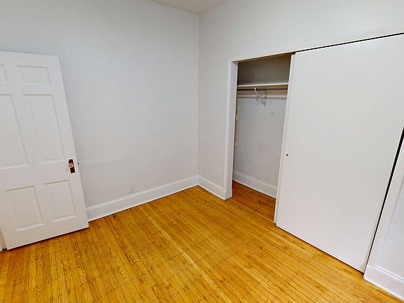 3rd image of 1218 Spruce St #1R