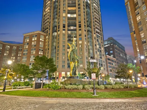 675 President St Unit 2101, Baltimore, MD 21202