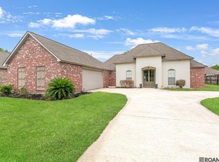 4001 Moss Trail Dr, Zachary, LA 70791