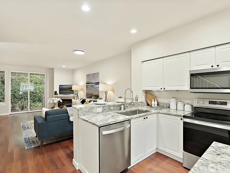 16125 Juanita Woodinville Way NE — Photo 14