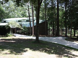 5845 White Oak Dr, Crestview, FL 32539