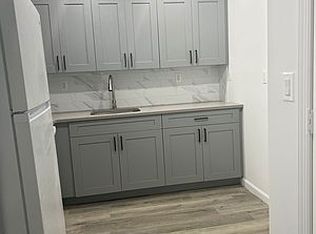 2590 Heath Ave FLOOR 1, Bronx, NY 10463