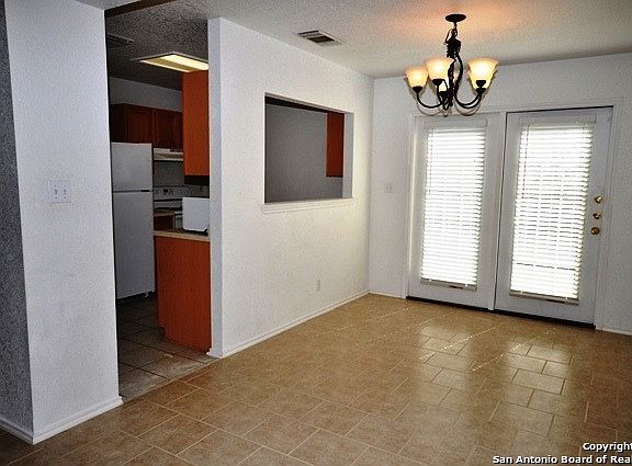 5th image of 4706 Brookport Cir