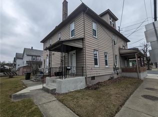 105 W Northampton St, Bath, PA 18014