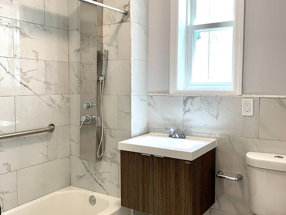 1st image of 3367 Fenton Ave #1B