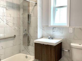 3367 Fenton Ave #1B, Bronx, NY 10469