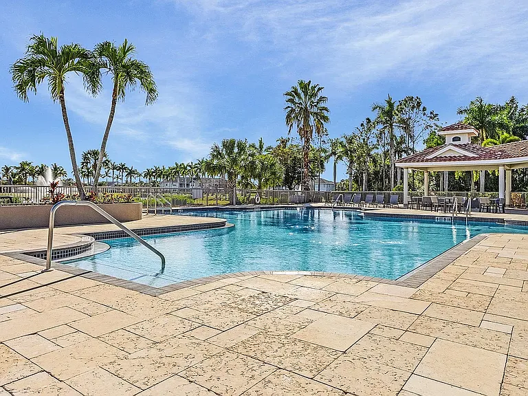 Lap Pool - seasonally heated