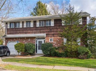 2276 New York Ave, Huntington Station, NY 11746